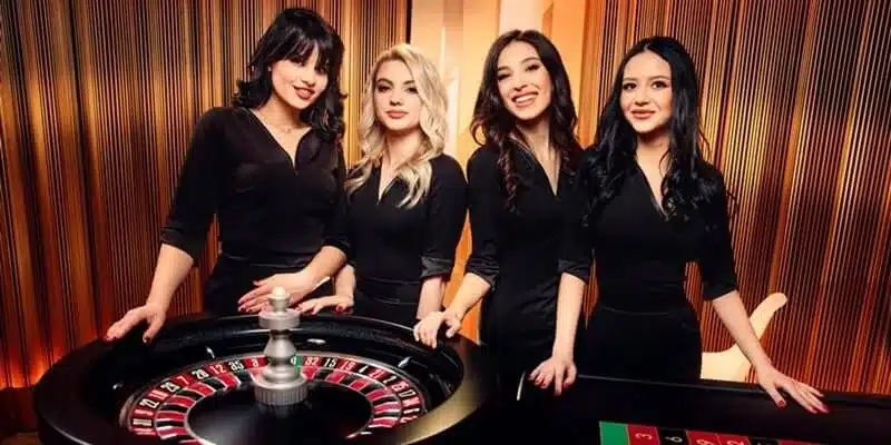 được hỗ trợ với dàn dealer xinh đẹp